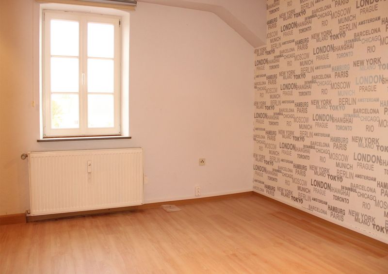 Schöne 2-Zimmer Dachgeschosswohnung im Herzen von Kirkel-Limbach